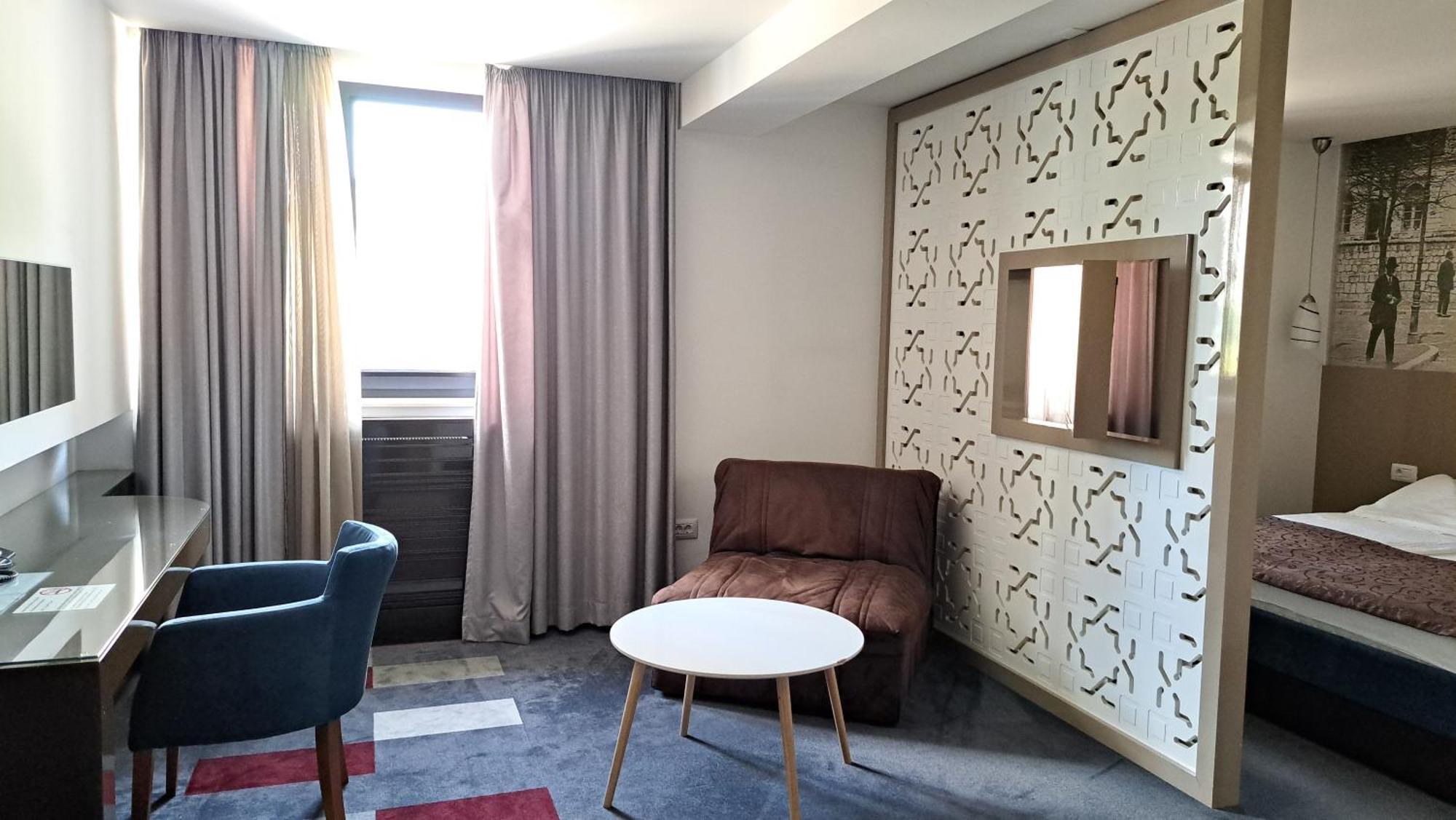 Hotel Boutique Bristol Szarajevó Kültér fotó